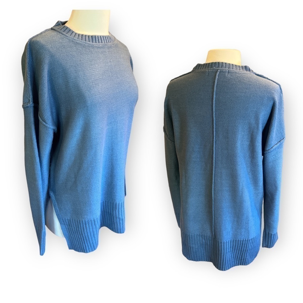 Blue Sweater Drop Shoulder Crew Neck Long Sleeve Side Slits Size  Med‍﻿
